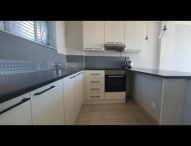1 BEDROOM PROPERTY TO RENT IN ESSENWOOD